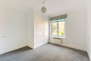 Bedroom- click for photo gallery